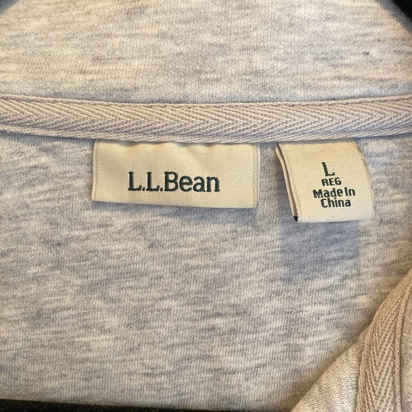 Women’s LL Bean quilted quarter zip in Grey - Picture 4 of 6